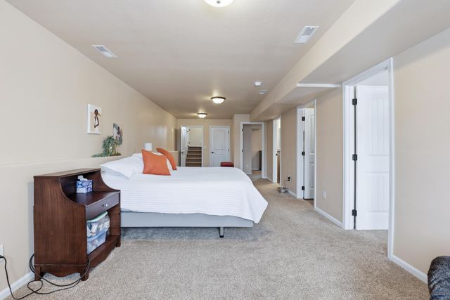 541 PRIDE CT, Box Elder, SD 57719