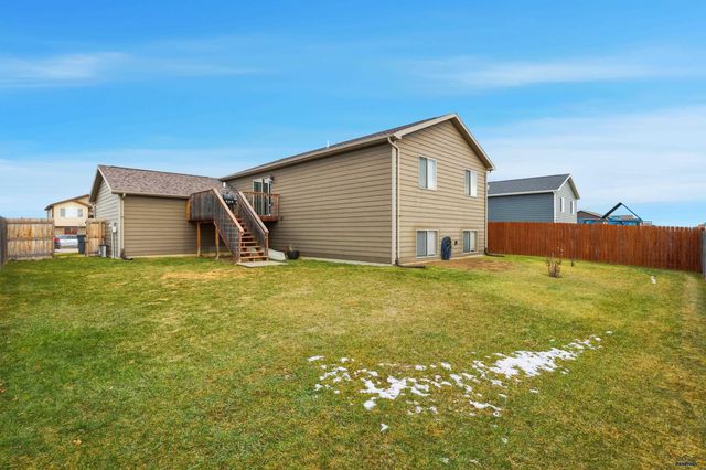 541 PRIDE CT, Box Elder, SD 57719
