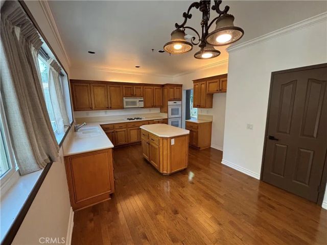 770 Avenida Terrazo, Corona, CA 92882