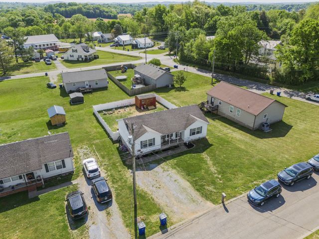 102 Sunrise Ct, Shelbyville, TN 37160