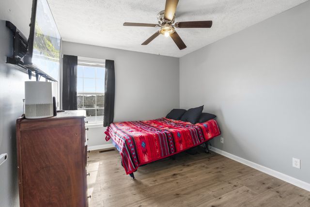 102 Sunrise Ct, Shelbyville, TN 37160