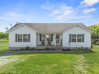 102 Sunrise Ct, Shelbyville, TN 37160