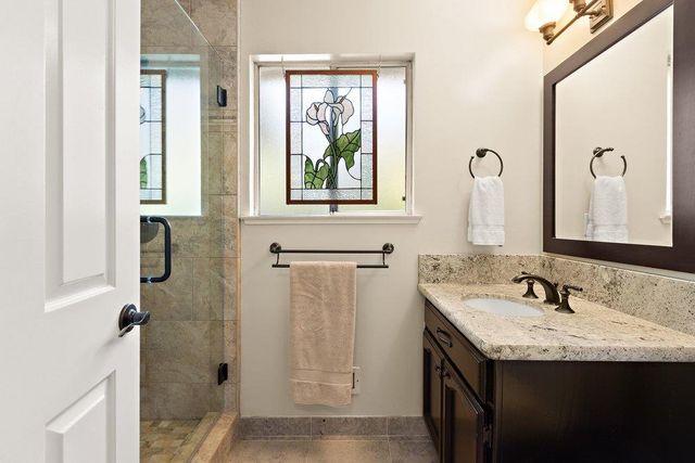 843 Shore Breeze Dr, Sacramento, CA 95831