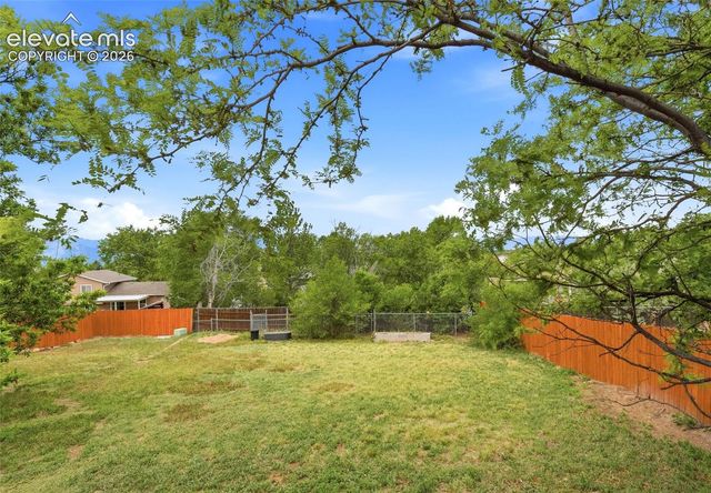 1374 Nokomis Drive, Colorado Springs, CO 80915