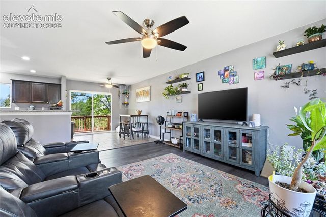 1374 Nokomis Drive, Colorado Springs, CO 80915