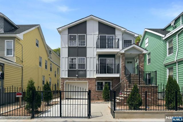 271-273 Schley Street, Newark, NJ 07112