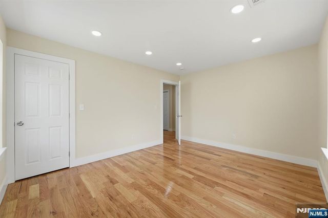 271-273 Schley Street, Newark, NJ 07112