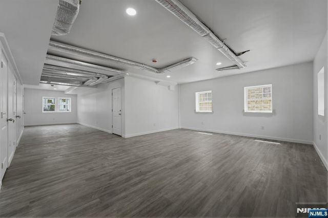 271-273 Schley Street, Newark, NJ 07112