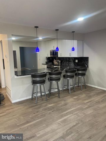 252 SYCAMORE CIR, Upper Holland, PA 19053