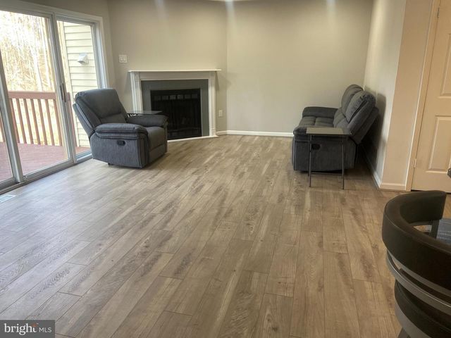 252 SYCAMORE CIR, Upper Holland, PA 19053
