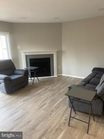 252 SYCAMORE CIR, Upper Holland, PA 19053