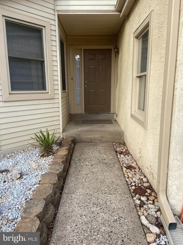 252 SYCAMORE CIR, Upper Holland, PA 19053
