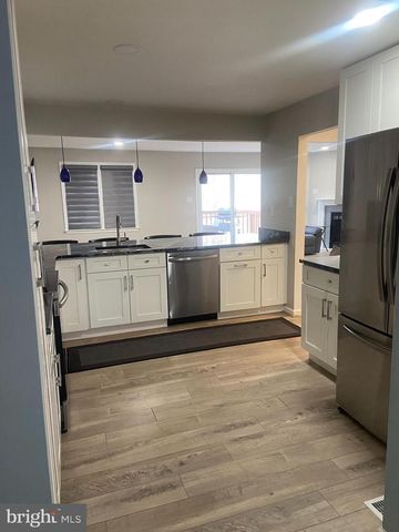 252 SYCAMORE CIR, Upper Holland, PA 19053