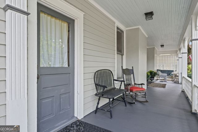 9 Temple Avenue, Newnan, GA 30263