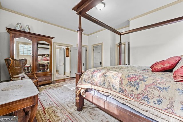 9 Temple Avenue, Newnan, GA 30263