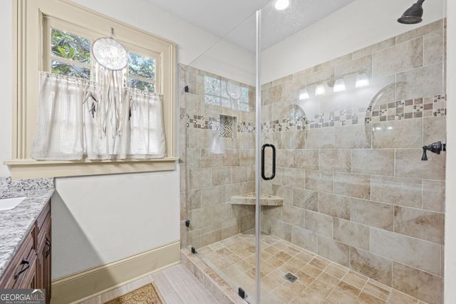 9 Temple Avenue, Newnan, GA 30263