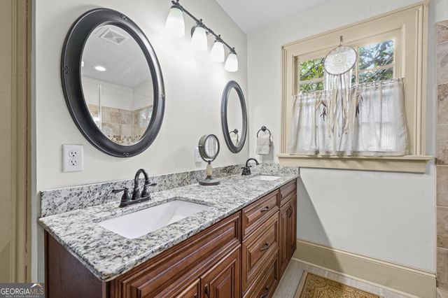9 Temple Avenue, Newnan, GA 30263
