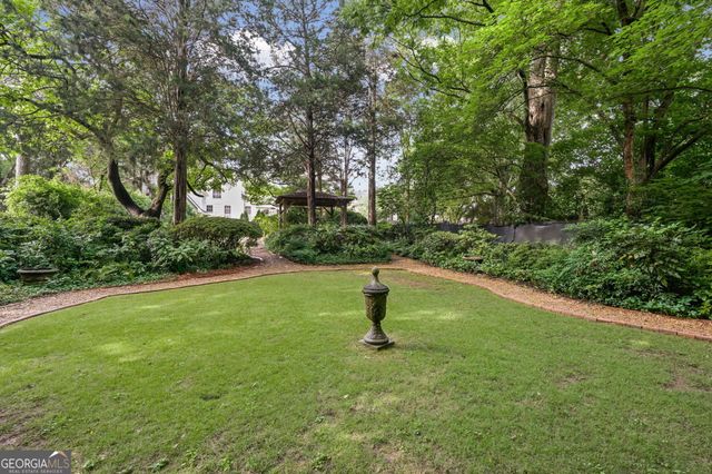 9 Temple Avenue, Newnan, GA 30263