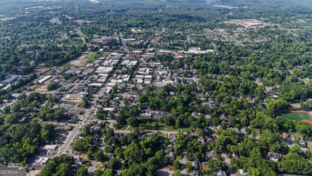 9 Temple Avenue, Newnan, GA 30263
