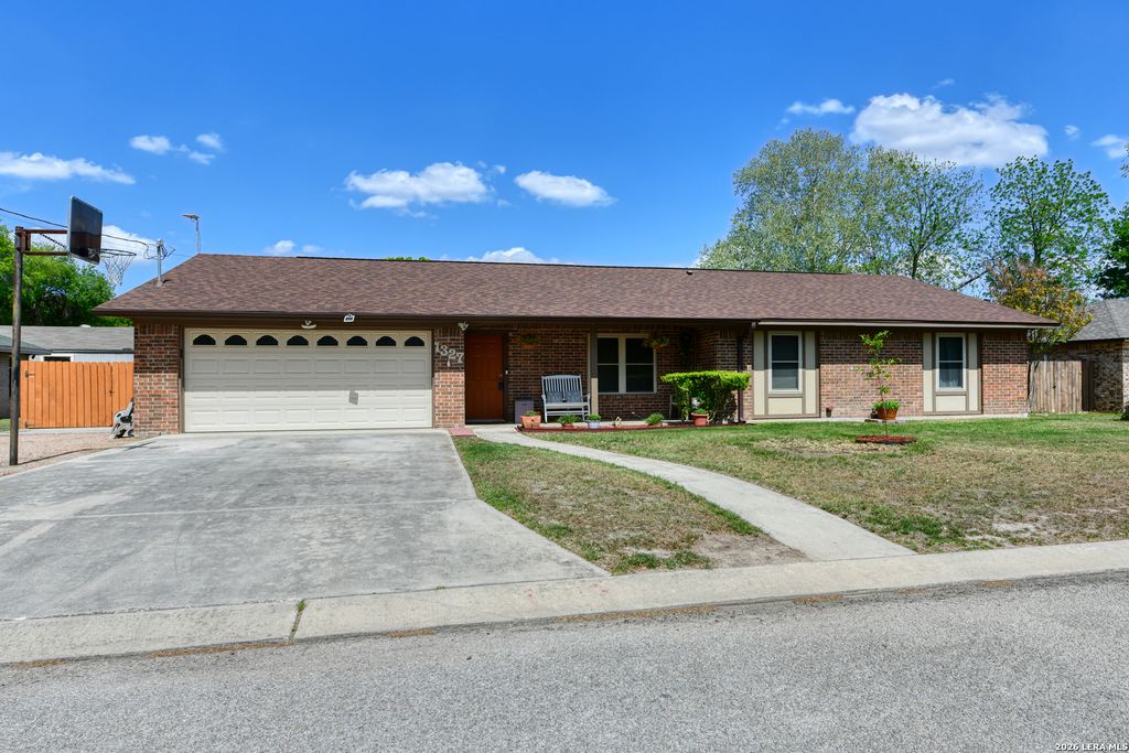 1327 Sea Breeze, New Braunfels, TX 78130