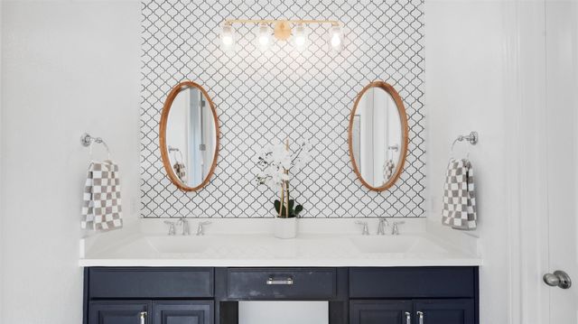 2505 Milan Meadows DR, Leander, TX 78641
