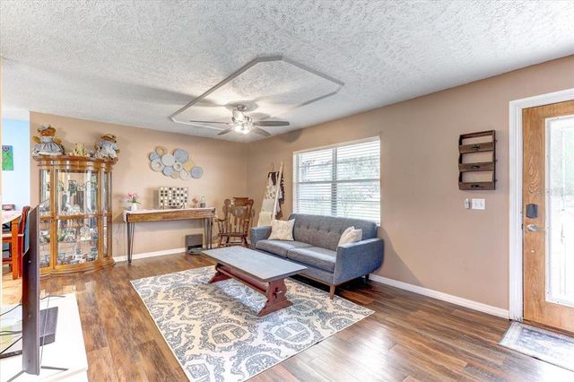 320 PHEASANT CIRCLE, Brandon, FL 33510