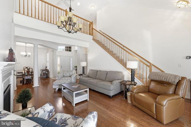 6828 DERBY RUN WAY, Gainesville, VA 20155