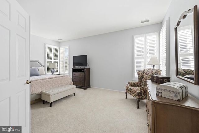 6828 DERBY RUN WAY, Gainesville, VA 20155