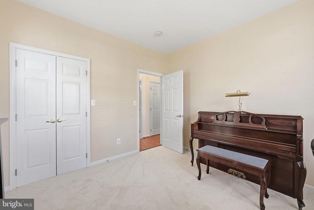 6828 DERBY RUN WAY, Gainesville, VA 20155
