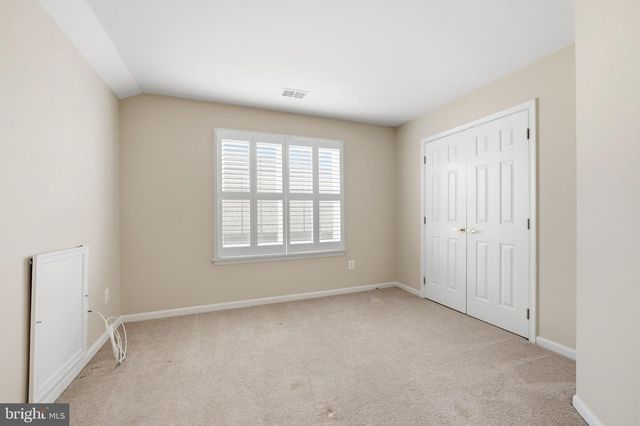 6828 DERBY RUN WAY, Gainesville, VA 20155