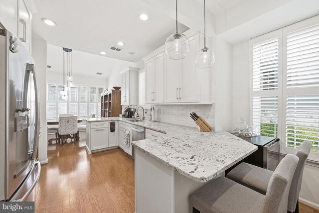 6828 DERBY RUN WAY, Gainesville, VA 20155