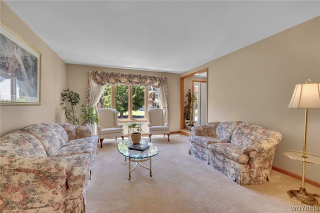 178 Daven Drive, Amherst, NY 14068