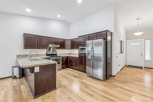 19875 Mountain Ridge Road SE, Monroe, WA 98272
