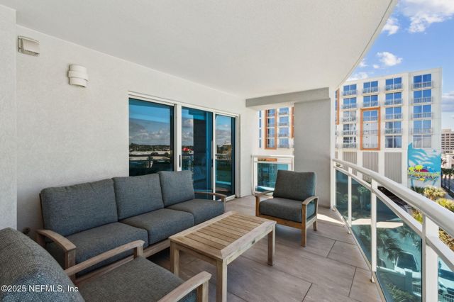 807 1ST Street N 502, Jacksonville Beach, FL 32250