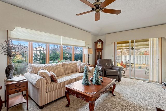 2216 W 18th St N, Wichita, KS 67203