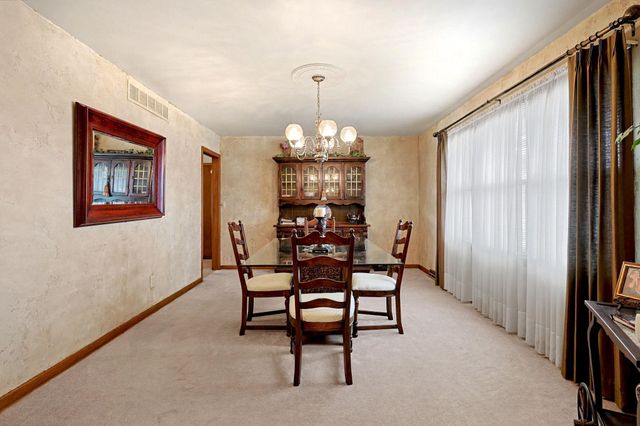 2216 W 18th St N, Wichita, KS 67203