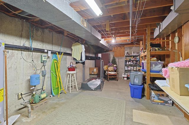 2216 W 18th St N, Wichita, KS 67203