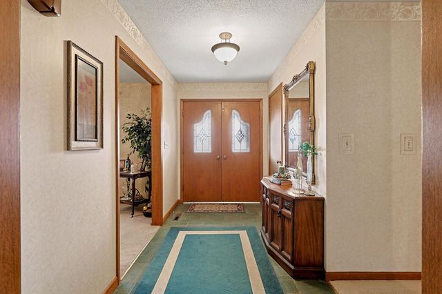 2216 W 18th St N, Wichita, KS 67203