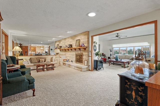 2216 W 18th St N, Wichita, KS 67203