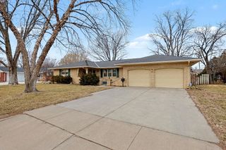 2216 W 18th St N, Wichita, KS 67203