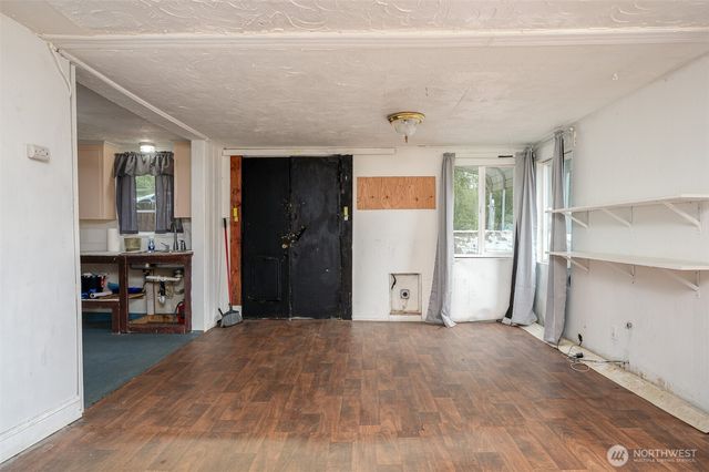618 N 3rd Avenue, Kelso, WA 98626