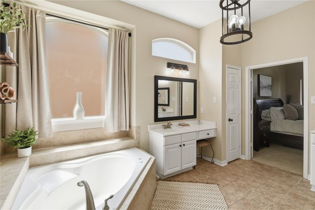 1831 Emerald Bay Drive, Rockwall, TX 75087