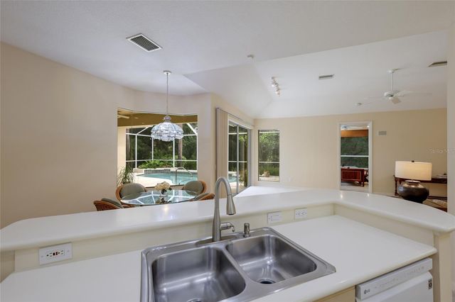 8005 WATERVIEW BOULEVARD, Lakewood Ranch, FL 34202