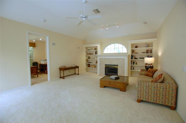 8005 WATERVIEW BOULEVARD, Lakewood Ranch, FL 34202