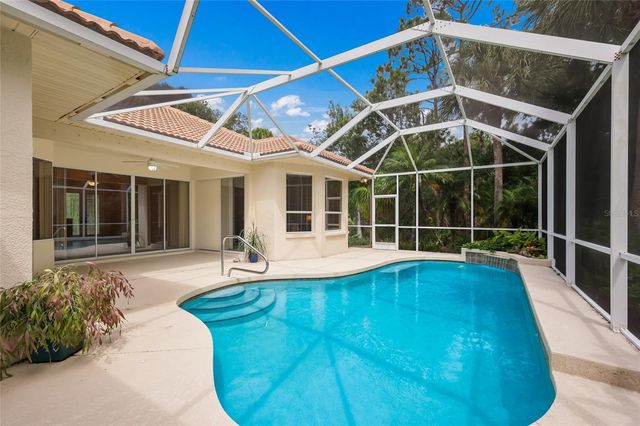 8005 WATERVIEW BOULEVARD, Lakewood Ranch, FL 34202