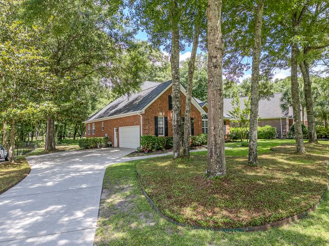 8614 W Fairway Woods Drive, North Charleston, SC 29420