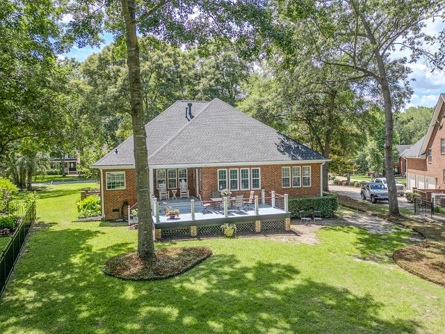 8614 W Fairway Woods Drive, North Charleston, SC 29420