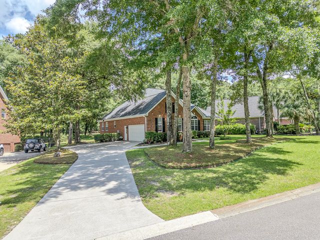 8614 W Fairway Woods Drive, North Charleston, SC 29420
