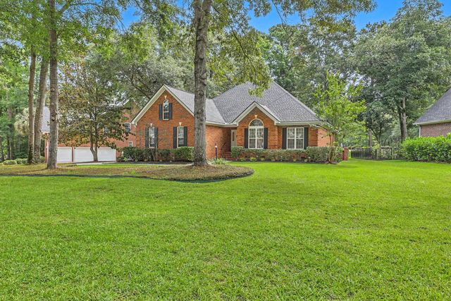 8614 W Fairway Woods Drive, North Charleston, SC 29420