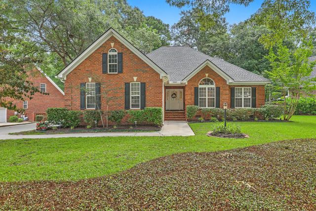 8614 W Fairway Woods Drive, North Charleston, SC 29420